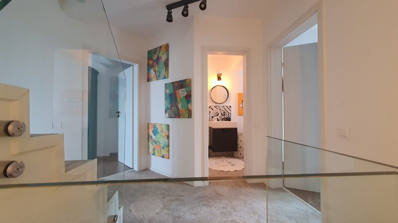 Popesti-Leordeni, vila, mobilata si utilata 15 minute de metrou Berceni